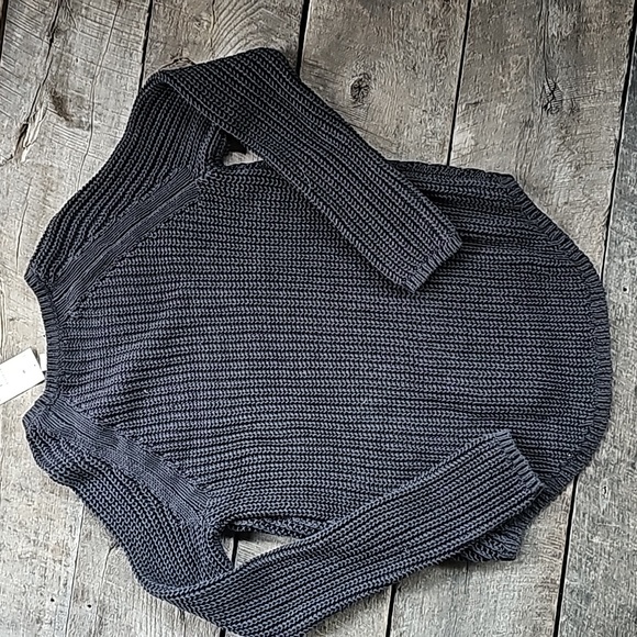 H&M sweater - Picture 4 of 8